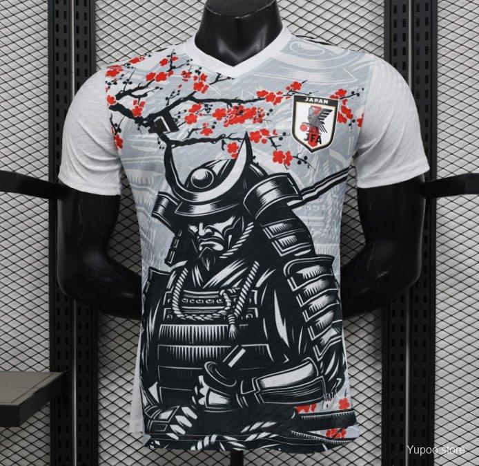 Maillot Japon 2025 Blanc avec Samouraï et Fleurs de Cerisier