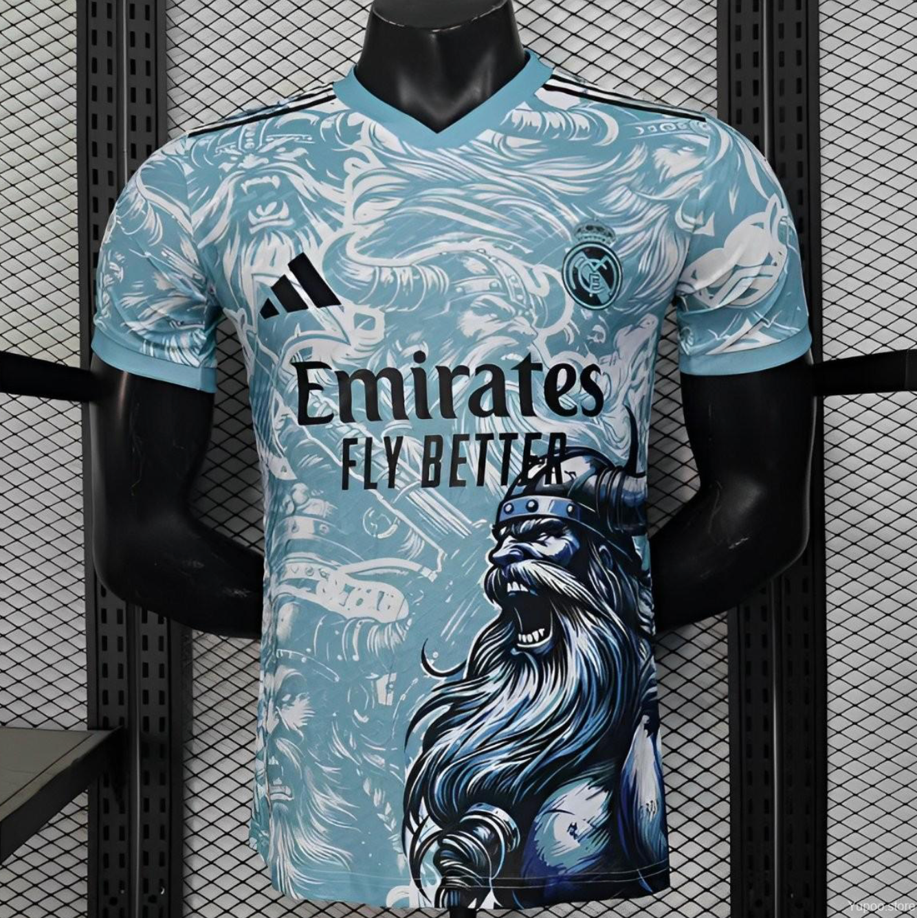 Maillot Real Madrid 25/26 Bleu Clair avec Motif Guerrier Viking