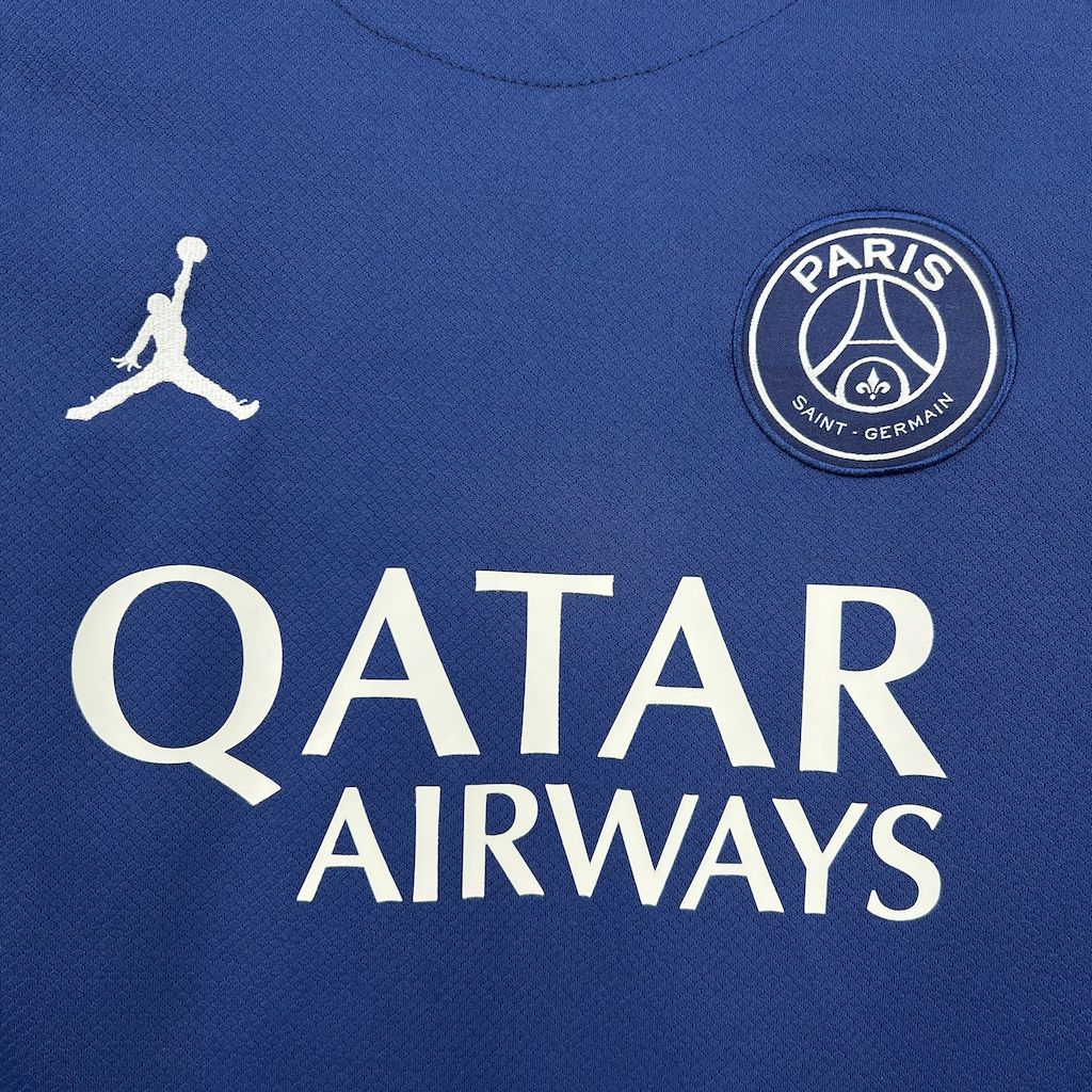 Maillot Fourth PSG manches longues